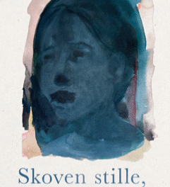 Skoven stille, solen lav